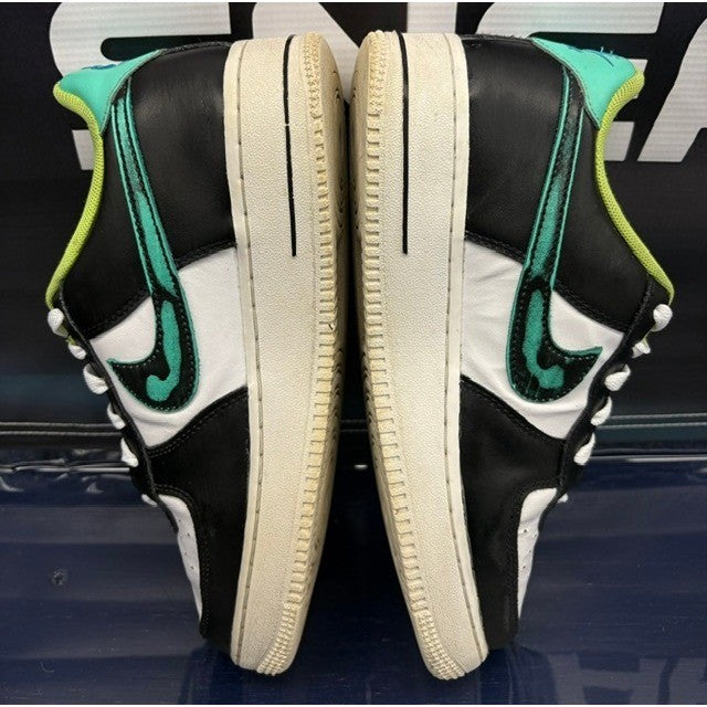 Nike Air Force 1 Low LV8 Graffiti (2022) DX3349-100 Youth sneakers size 7Y5