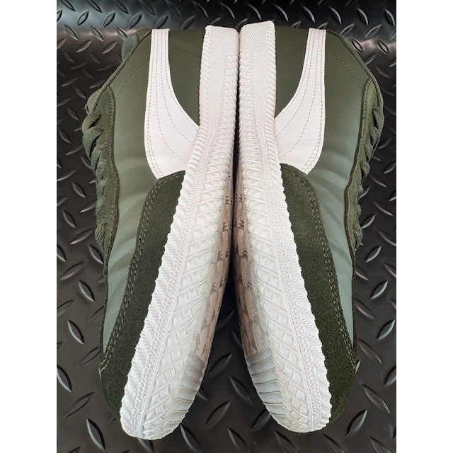 Puma Astro Cup Olive Green White Suede 366993-003 Mens sneakers size 125
