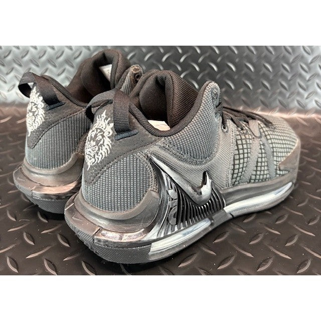 Nike LeBron Witness 7 Black Anthracite DM1123-004 Mens sneakers size 82