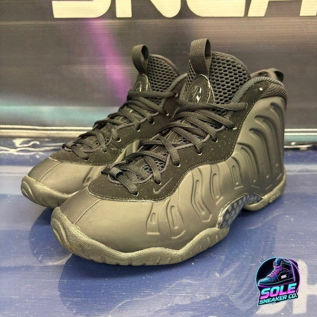 Nike Little Posite One Anthracite (2023) FN7143-001 Youth sneakers size 5Y0