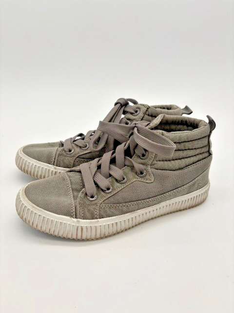 Blowfish Malibu Women Mamba Sneaker Sweet Gray Color Washed Canvas Size 70