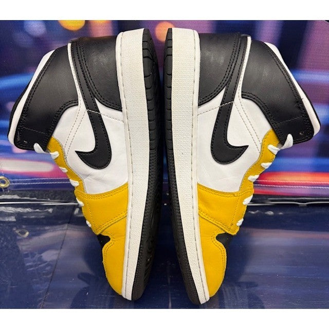 Jordan 1 Mid Yellow Ochre Grade School (2023) DQ8423-701 Kids sneakers size 7Y5