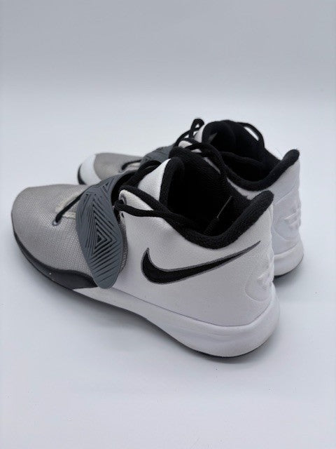 Nike Flytrap 3 JBy3