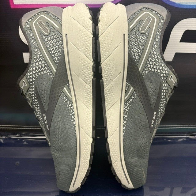 Brooks Ghost 14 Grey Light Grey (2021) 1103691D067 Mens sneakers size 11.55