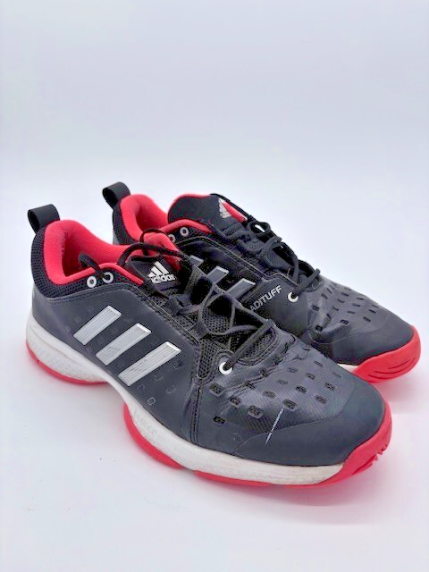 Mens size 10.5 Adidas Bounce sneakers Black with pink PYV7020011