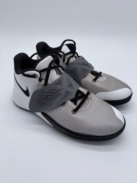 Nike Flytrap 3 JBy1