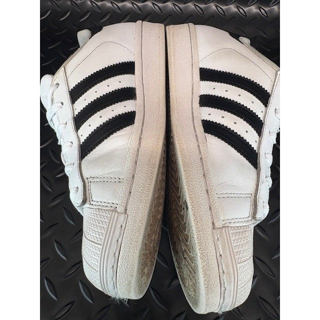 Adidas Superstar White Black Stripe Athletic Sneakers Casual Shoes Womens size 65