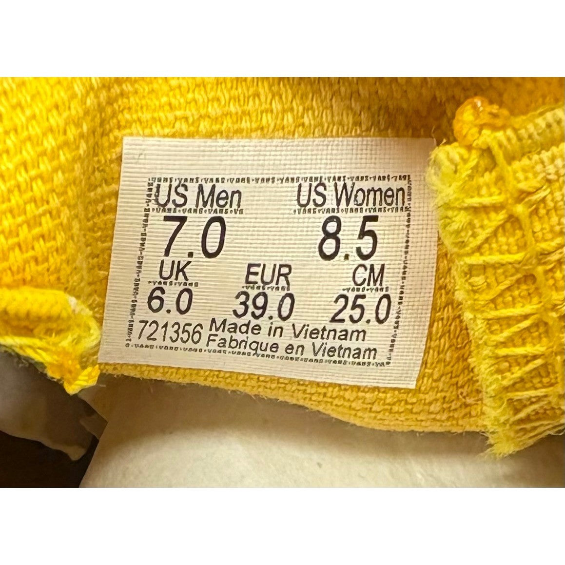 Vans OTW Spectra Yellow Mono Checkerboard 721356 Mens slip-on sneakers size 77