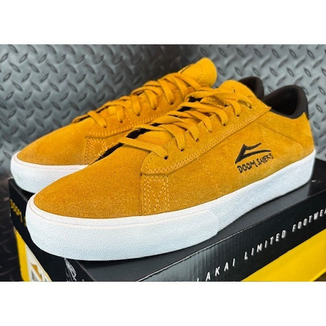 Lakai Newport Doom Sayers Gold Suede Skateboarding Shoes Sneakers Mens Size 9.50