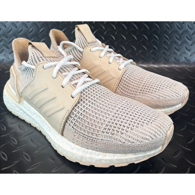 Adidas Ultra Boost 18 Tan White G27492 Womens athletic sneakers size 10.51