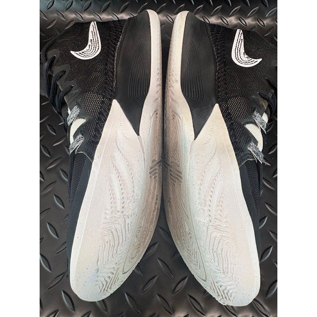 Nike Air Zoom Kyrie Flytrap 3 Black White DM1125-001 Mens sneakers size 10.55