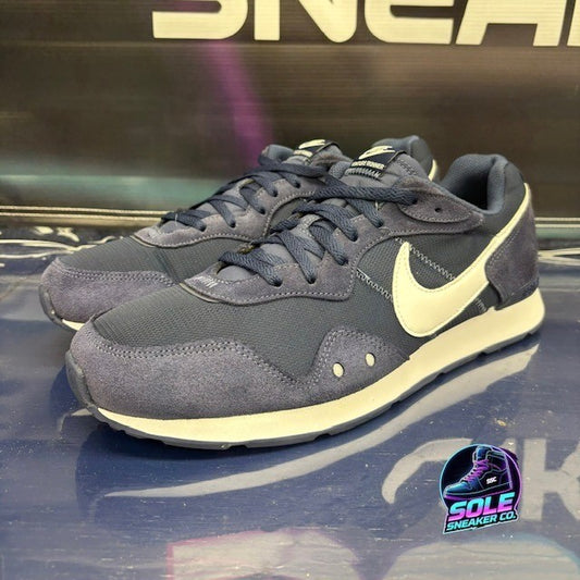 Nike Venture Runner Midnight Navy (2020) CK2944-400 Mens sneakers size 11.50