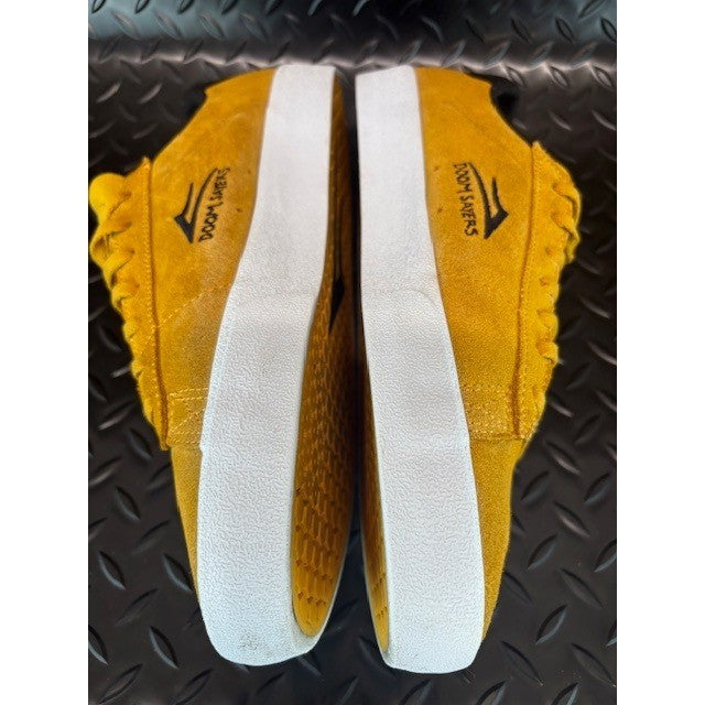 Lakai Newport Doom Sayers Gold Suede Skateboarding Shoes Sneakers Mens Size 9.57
