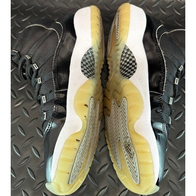 Jordan 11 Retro Jubilee GS Black White 378038-011 Womens sneakers size 8.5 or 7Y8