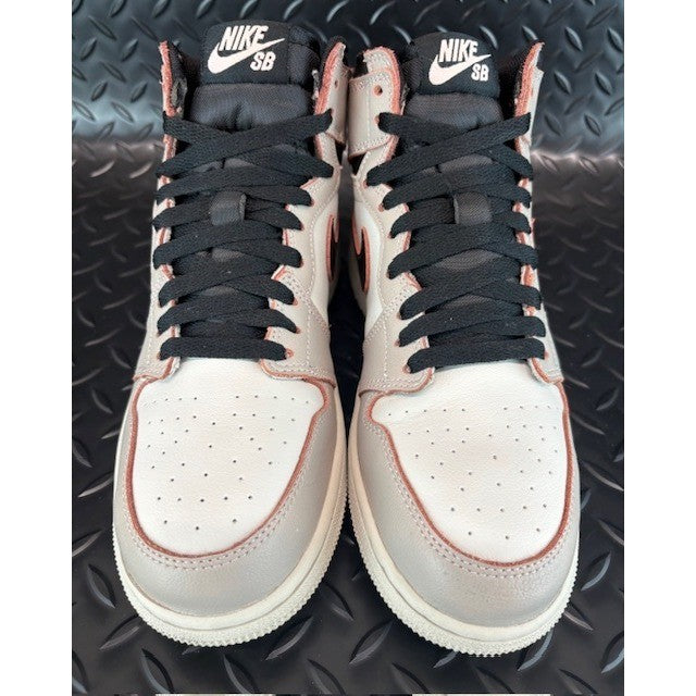 Nike Air Jordan 1 Retro High OG Defiant SB NYC to Paris Mens sneakers size 5.54