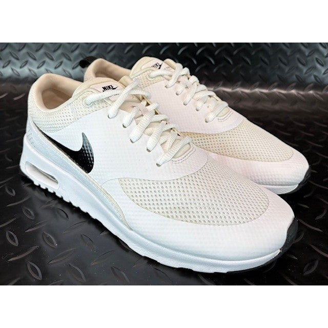 Nike Air Max Thea White Black 599409-103 Womens athletic sneakers size 8.51
