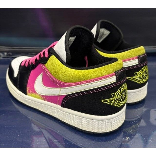Jordan 1 Low Black Active Fuchsia Cyber (2020) CW5564-001 Mens sneakers size 9.53