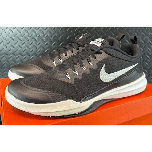 Nike Legend Trainer Black Metallic Silver-White 924206-001 Mens sneakers size 120