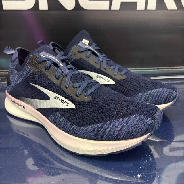 Brooks Levitate 4 Navy Blue Silver (2020) 1103451D439 Mens sneakers size 11.51