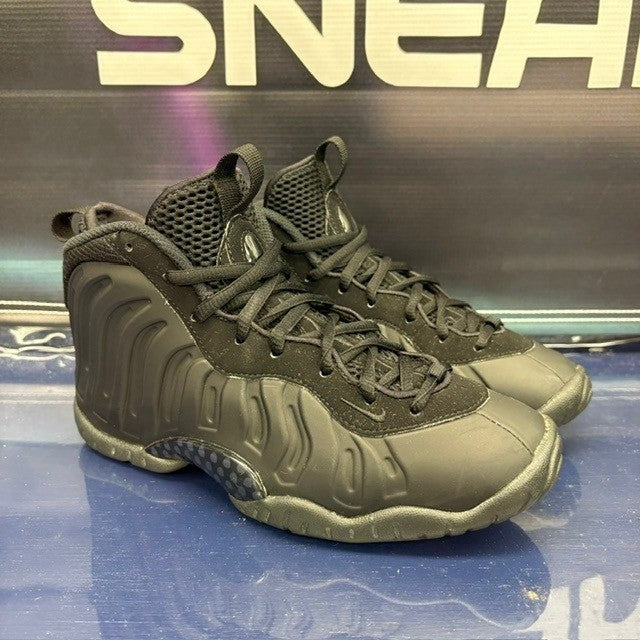 Nike Little Posite One Anthracite (2023) FN7143-001 Youth sneakers size 5Y1
