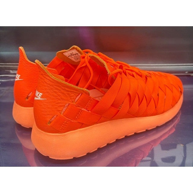 Nike Roshe Run Coral (2012) 555257-800 Womens running sneakers size 10.52