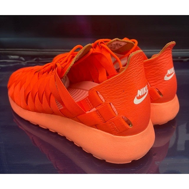 Nike Roshe Run Coral (2012) 555257-800 Womens running sneakers size 10.53