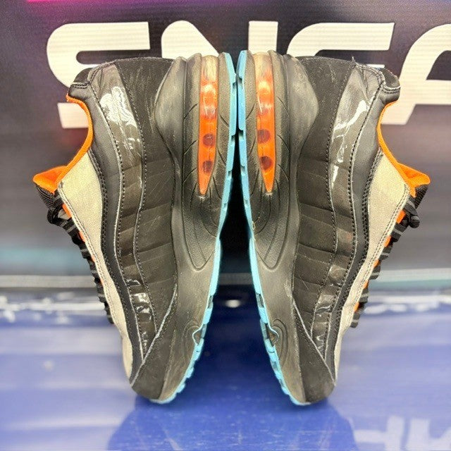 Nike Air Max 95 Black Hyper Crimson (2011) 307565-030 Youth sneakers size 7Y5