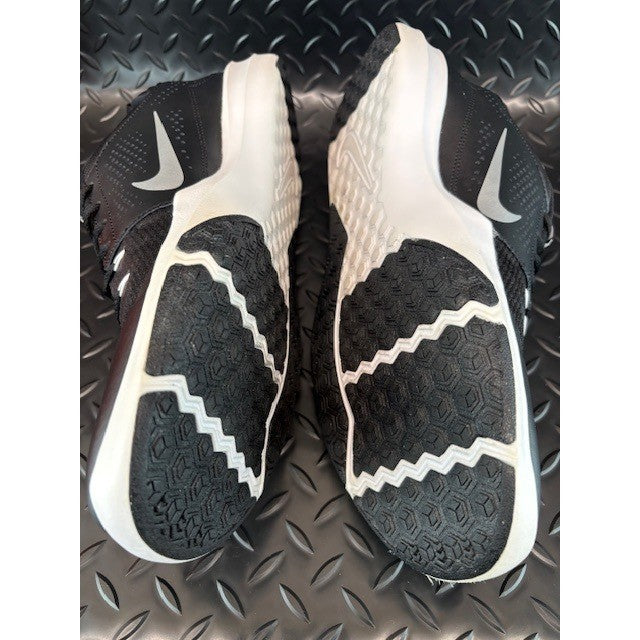 Nike Legend Trainer Black Metallic Silver-White 924206-001 Mens sneakers size 125