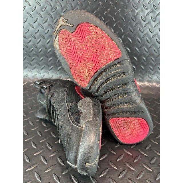 Jordan 12 Retro Black Rush Pink 510815-006 Womens sneakes size 6.5 or 5Y6