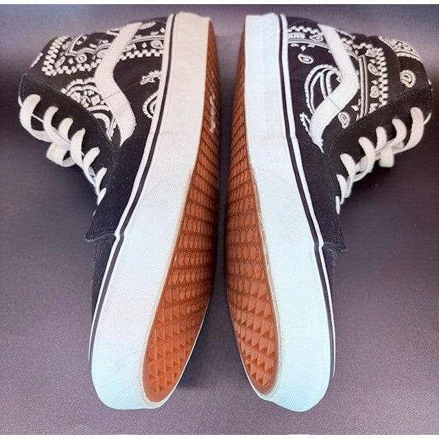 Vans Sk8-Hi Peace Paisley Bandana Black White High Top Sneakers Mens size 11.55