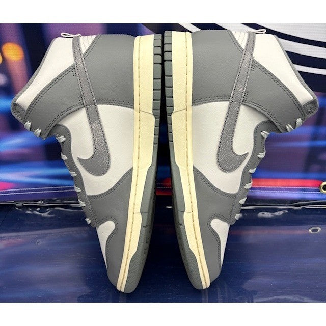 Nike Dunk High Vintage Light Bone Grey (2022) DM0582-001 Mens sneakers size 11.56