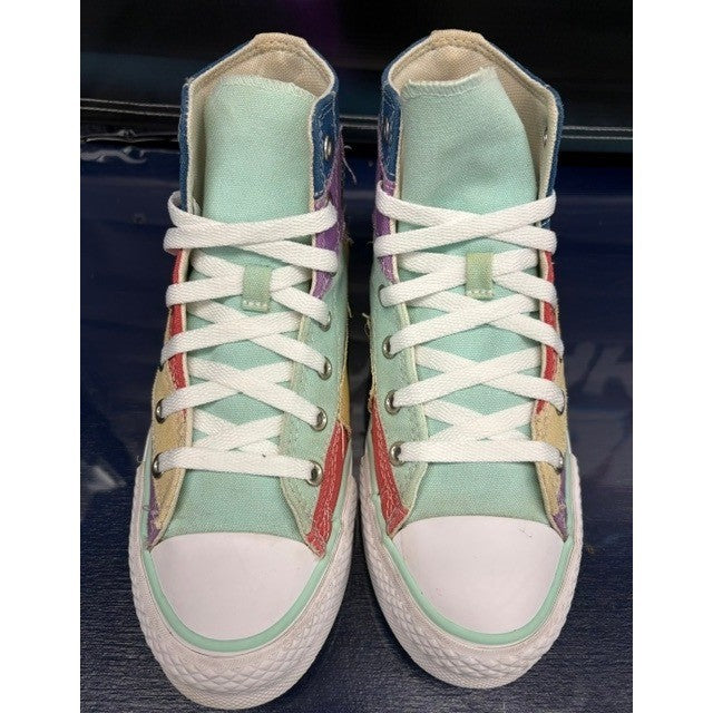 Converse All Stars Multi-Color Patches A02026C Kids Canvas sneakers size 4.54