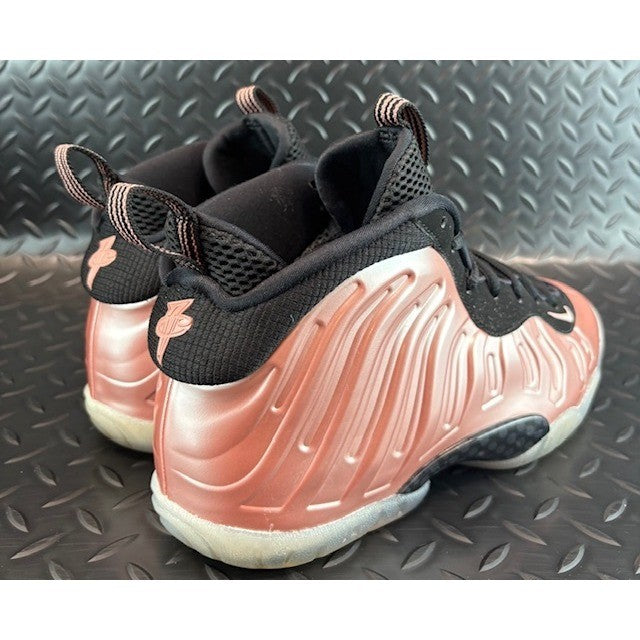 Nike Little Posite One Rust Pink Black 644791-601 Mens sneakers size 7 or 7Y2