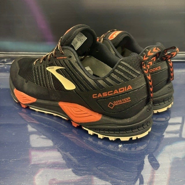 Brooks Cascadia 13 Black Orange Cream (2018) 1102841D037 Mens sneakers size 11.53