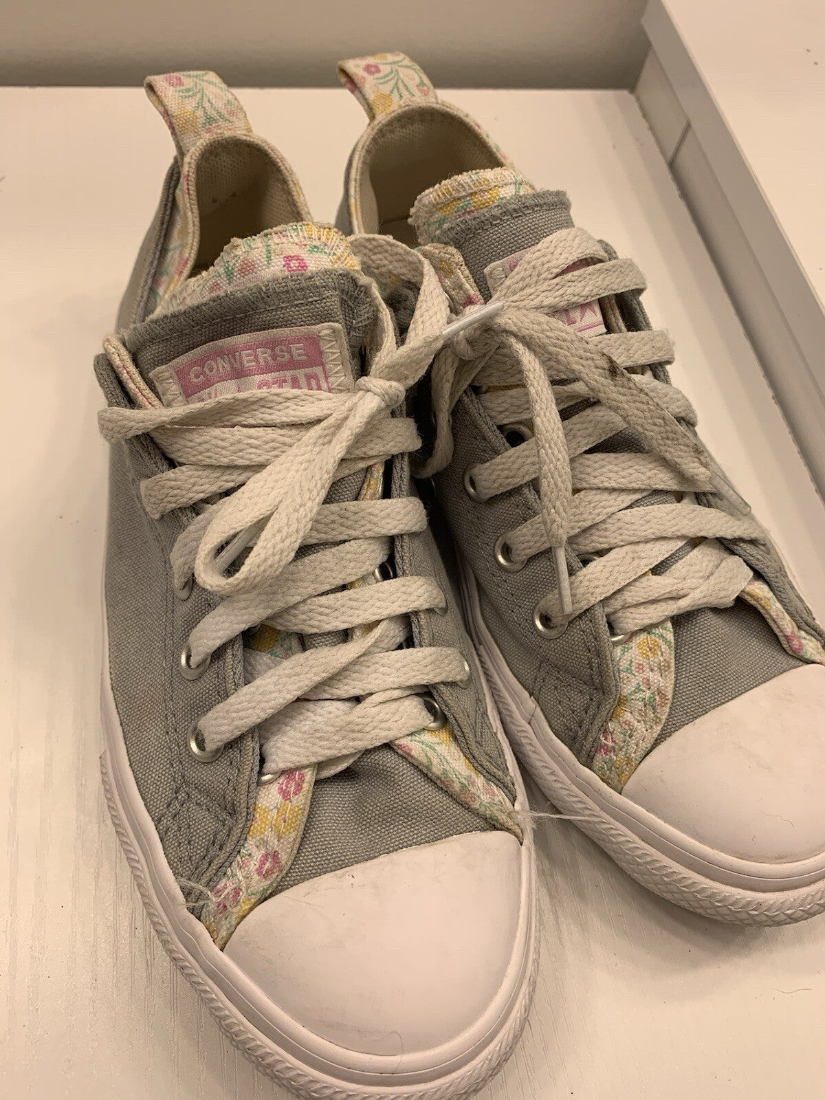 Converse Floral Gray Size 3 Women Girls Casual Low Top13