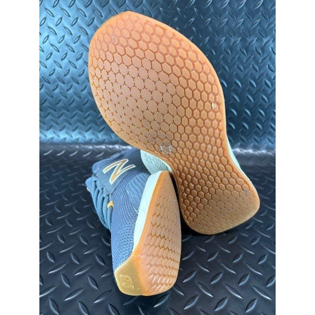 New Balance Fresh Foam Roav Lead Gray Orange Womens running sneakers size 9.56