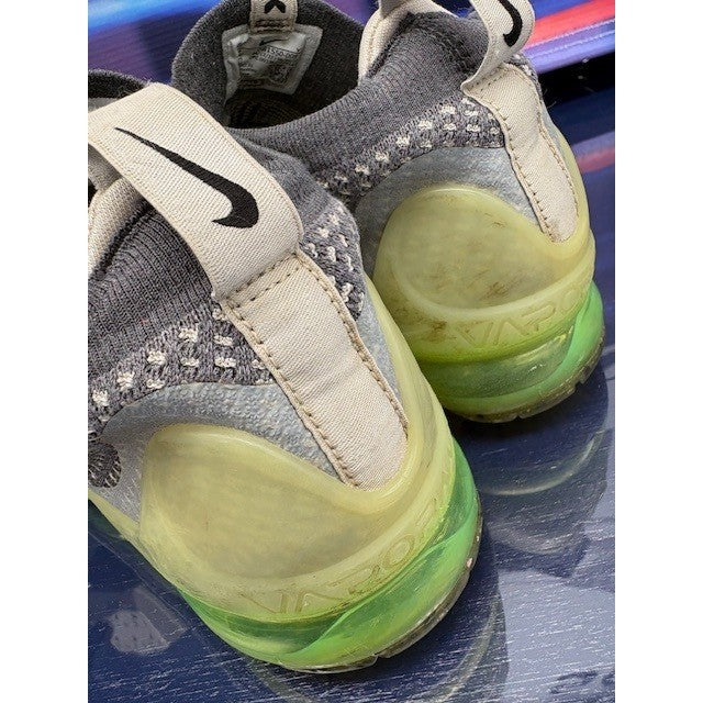 Nike Air Vapormax 2021 FK Dark Grey Barely Volt DB1550-009 Kids sneakers size 7Y4