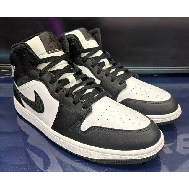 Jordan 1 Mid SE Panda Elephant (2023) FB9911-001 Mens sneakers size 131