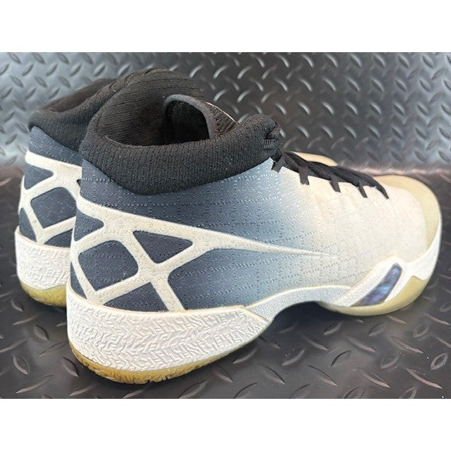Jordan XXX 30 White Black Blue 811006-001 Mens basketball sneakers size 132