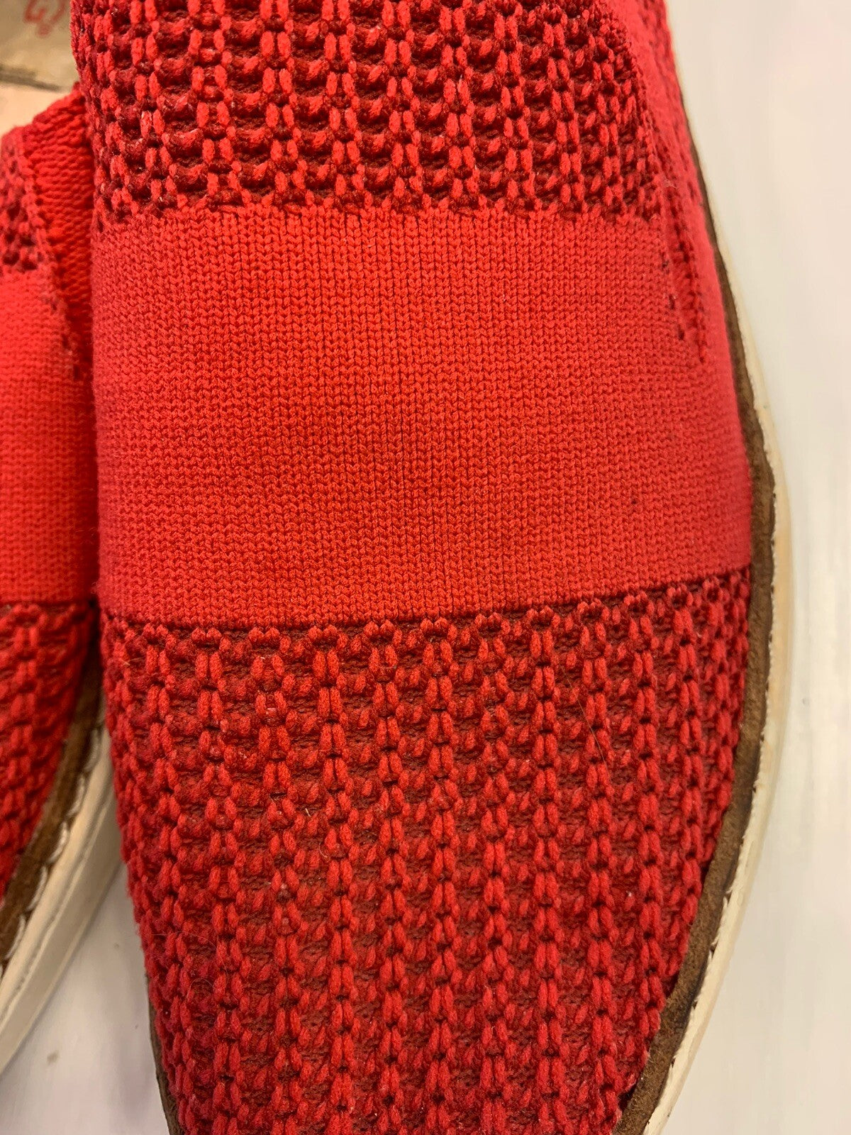 UGG Australia Sammy Women's Tango Red Slip On Casual Size 7 Knit4