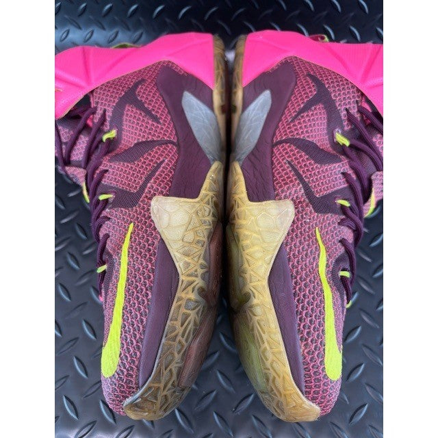 Nike LeBron 12 Double Helix Purple Lime Green 684593-607 Mens sneakers size 135