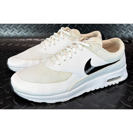 Nike Air Max Thea White Black 599409-103 Womens athletic sneakers size 8.50